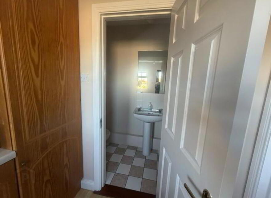 15 Whitehills, Oldcastle, A82YX27