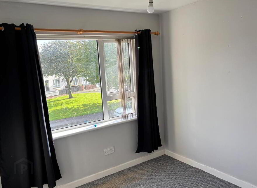 8 Roeview Park, Limavady, BT49 9BQ