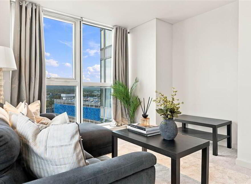 11.01 The Obel, 62 Donegall Quay, Belfast, BT1 3NH