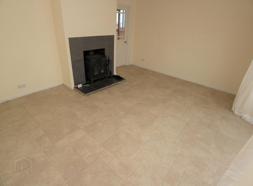 89 Larne Road, Carrickfergus, BT38 7NH