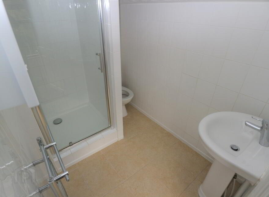 89 Larne Road, Carrickfergus, BT38 7NH