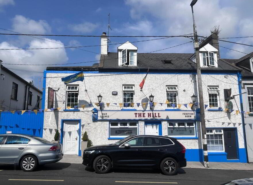 The Hill Inn, Barrack St, Cahir, E21VF95