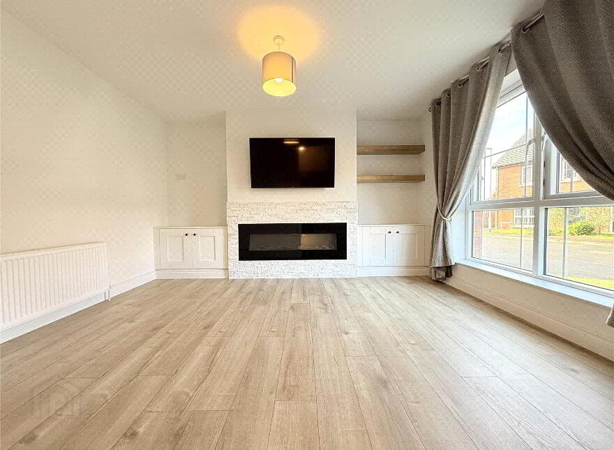 76 Red Row, Toomebridge, BT41 3FQ