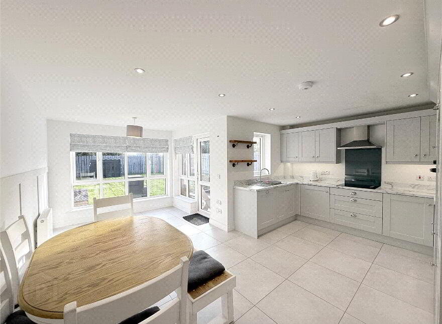 76 Red Row, Toomebridge, BT41 3FQ