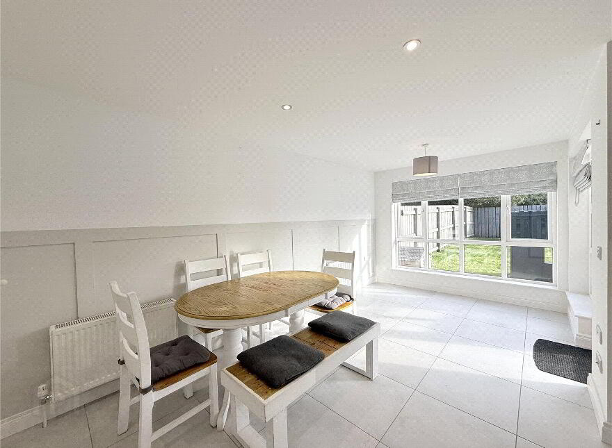 76 Red Row, Toomebridge, BT41 3FQ