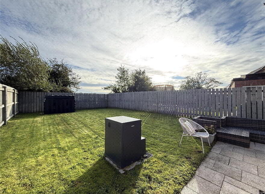 76 Red Row, Toomebridge, BT41 3FQ