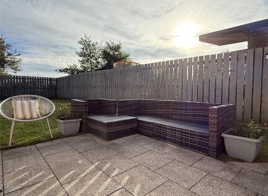 76 Red Row, Toomebridge, BT41 3FQ
