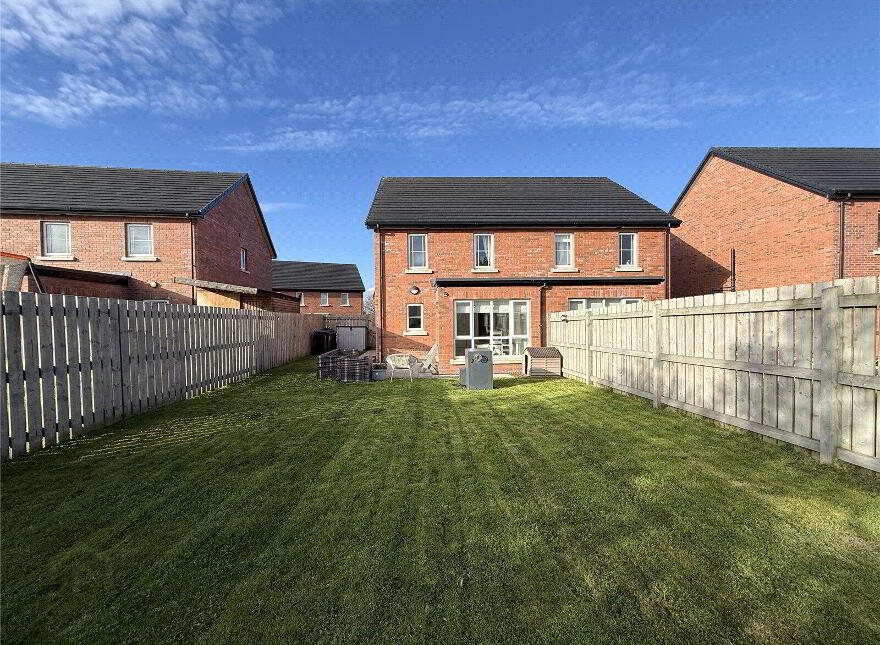 76 Red Row, Toomebridge, BT41 3FQ