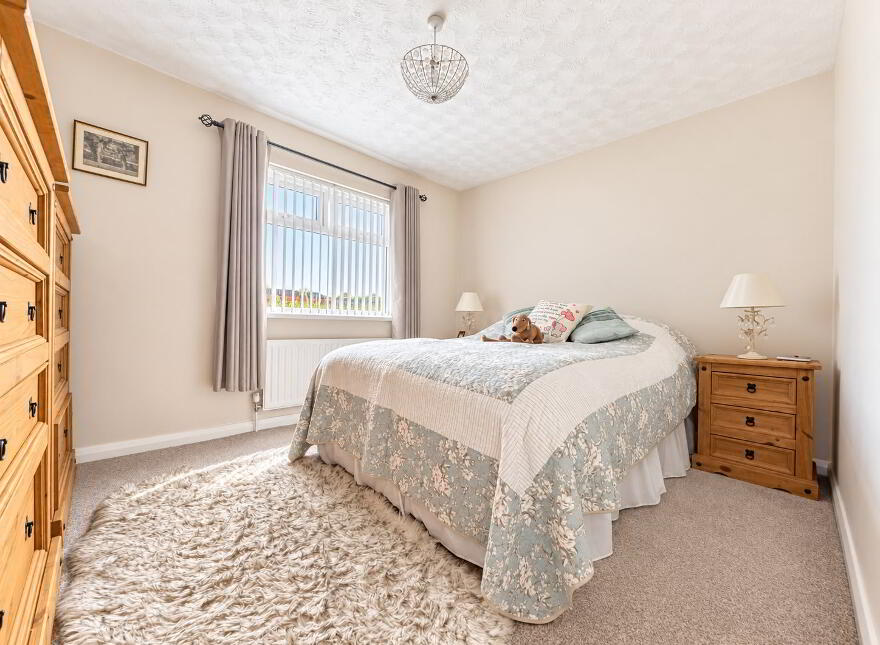 73 Broadlands, Carrickfergus, BT38 7BL