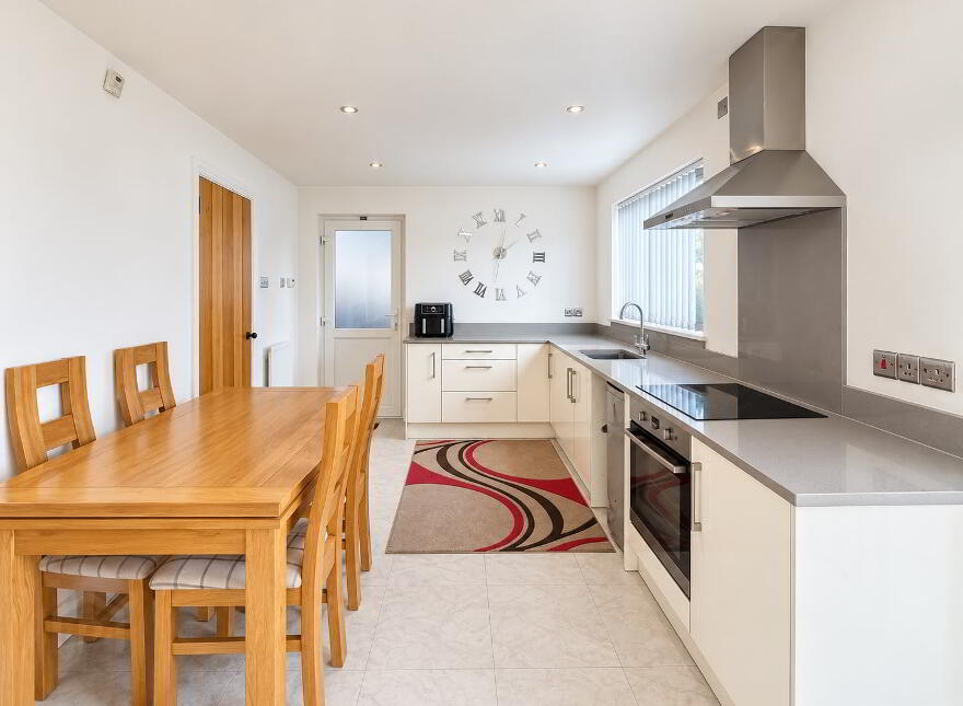 73 Broadlands, Carrickfergus, BT38 7BL