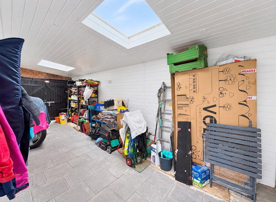73 Broadlands, Carrickfergus, BT38 7BL