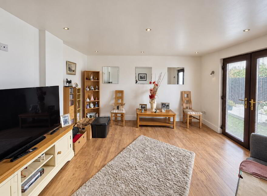73 Broadlands, Carrickfergus, BT38 7BL