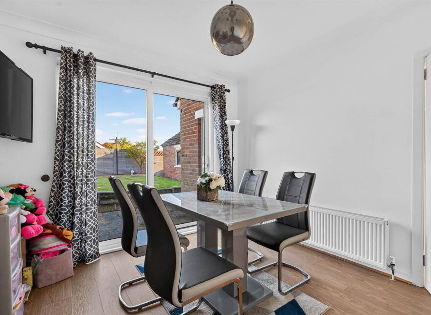 50 Cotswold Avenue, Belfast, BT8 6NA