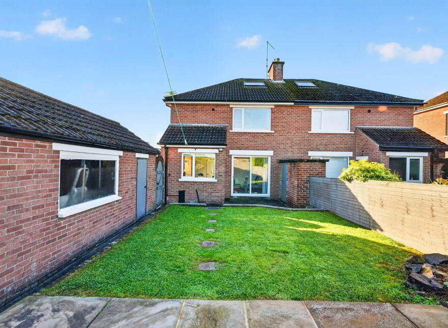 50 Cotswold Avenue, Belfast, BT8 6NA