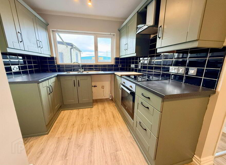 79 Clonduff Drive, Castlereagh, Belfast, BT6 9NT