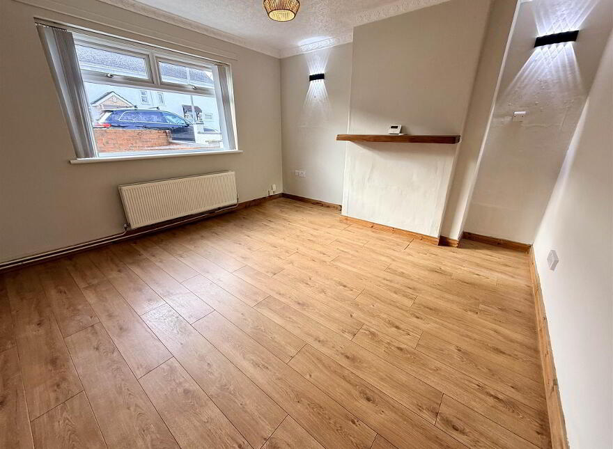 79 Clonduff Drive, Castlereagh, Belfast, BT6 9NT