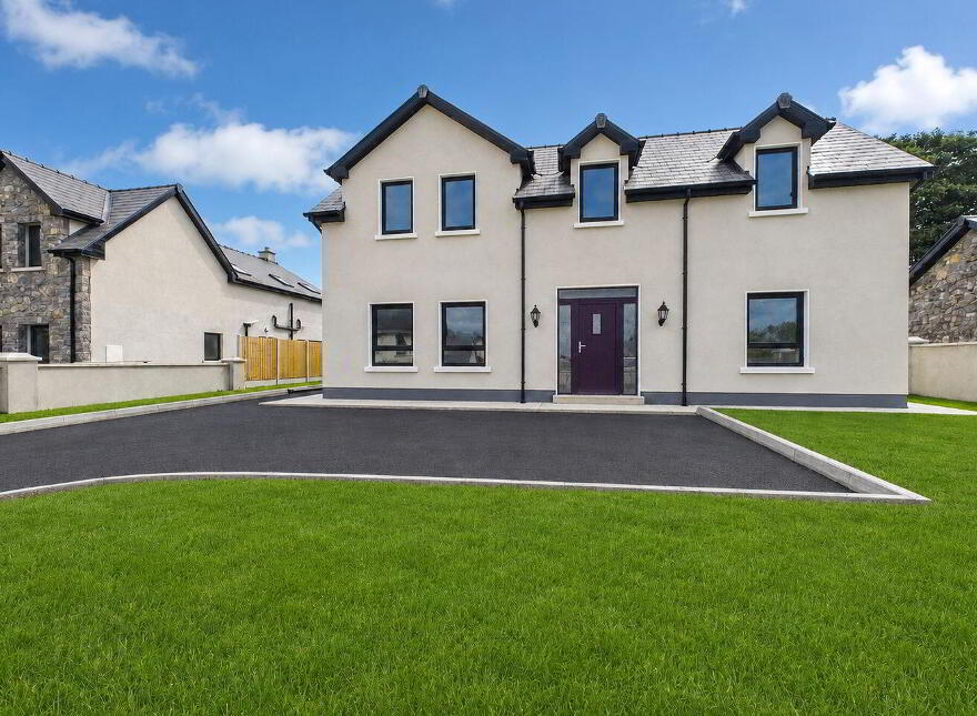 Harbour Court, Lecarrow, Lecarrow, F42X297