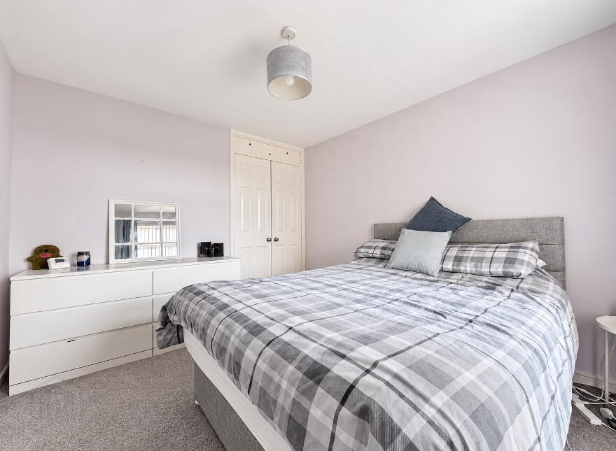 20 Dunluskin Crescent, Carrickfergus, BT38 7SB