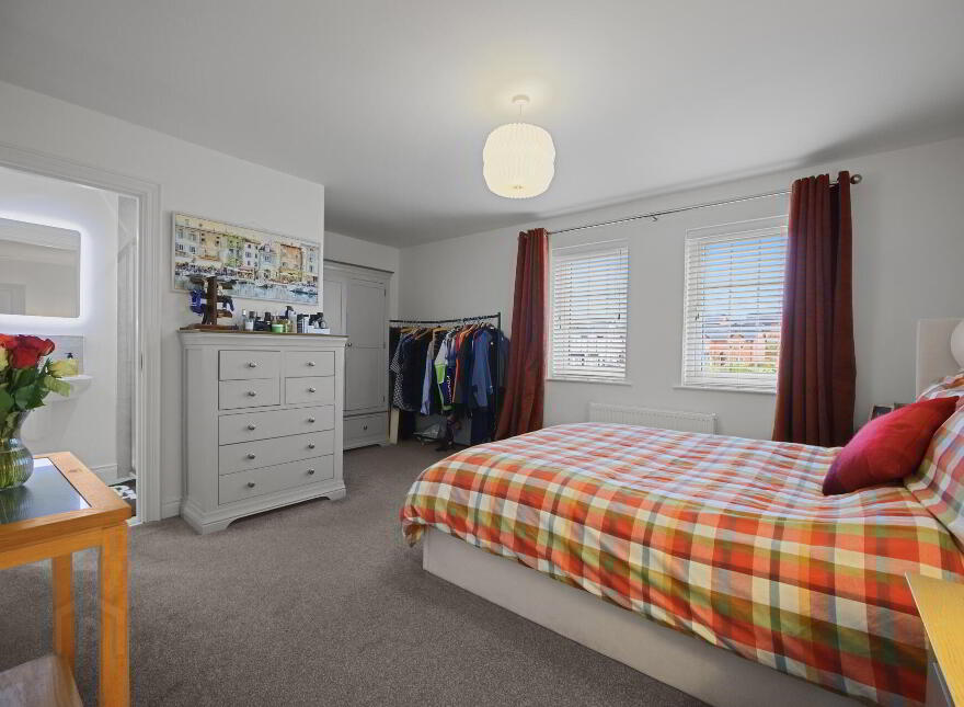 29 Mealough Park, Carryduff, Belfast, BT8 8SY