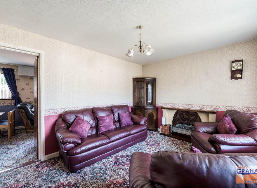 22 Taylor Square, Lisburn, BT28 1HA
