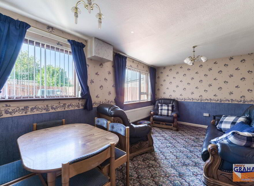 22 Taylor Square, Lisburn, BT28 1HA