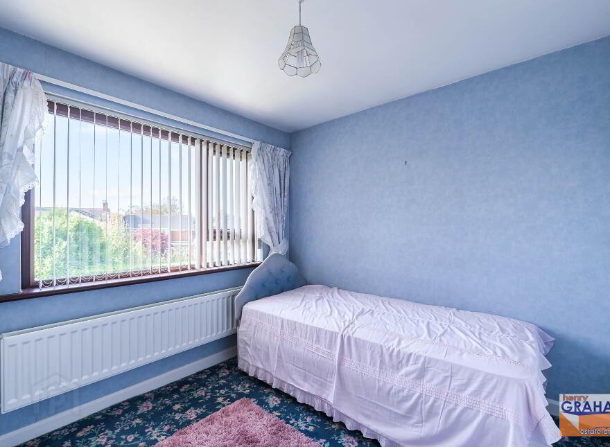 22 Taylor Square, Lisburn, BT28 1HA