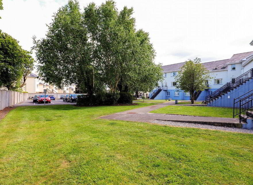 15 Lios Ealtan, Nile Lodge, Salthill Road Lower, Salthill, Salthill, H91X891