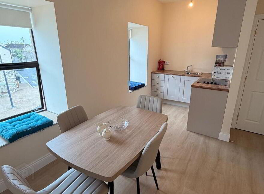 Apartment 1 West Square, Askeaton, V94319F