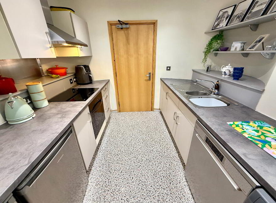 24 Culmore Square, Culmore, Derry, BT48 8GF