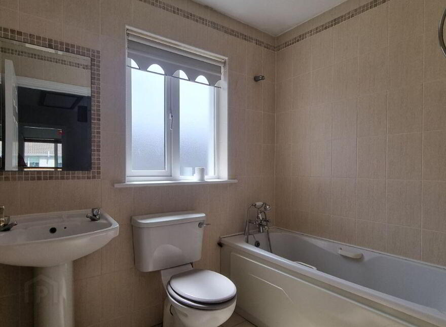 100 Dromroe Avenue, Woodhaven, Castletroy, V94W2DV