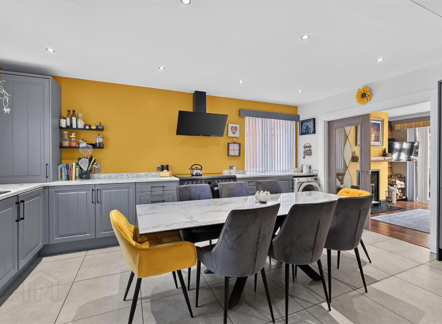 3 Dunmore Park, Belfast, BT15 3GQ