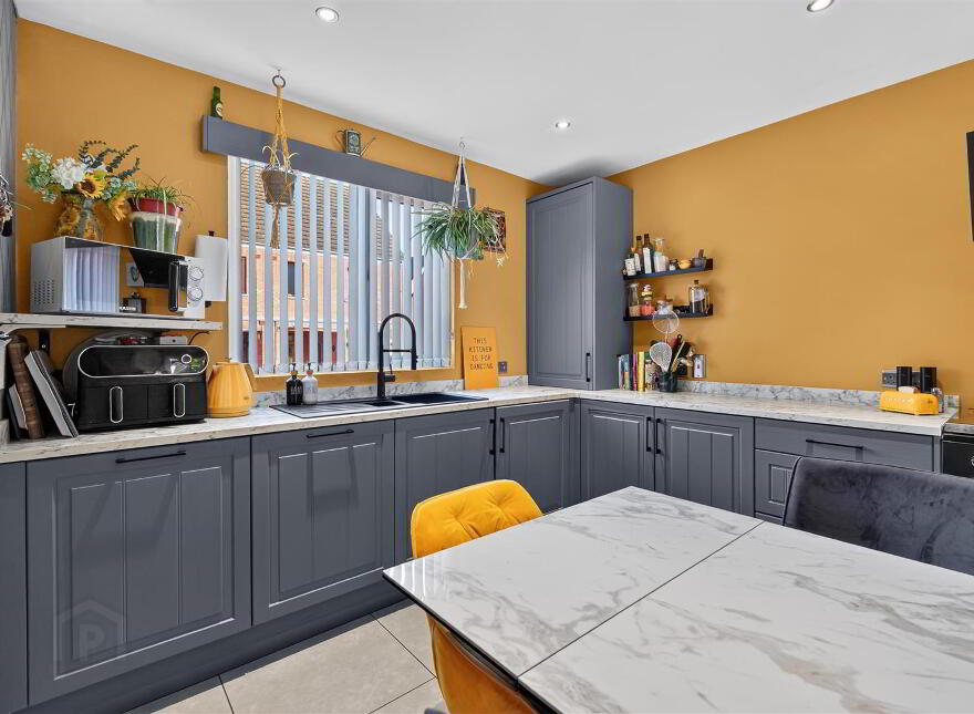 3 Dunmore Park, Belfast, BT15 3GQ