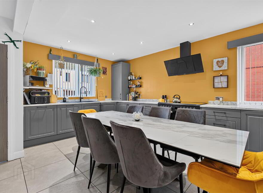 3 Dunmore Park, Belfast, BT15 3GQ