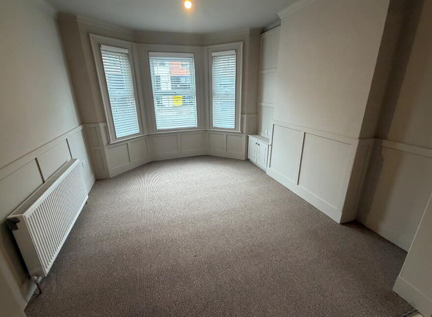 170 Kingsway, Dunmurry, BT17 9AD