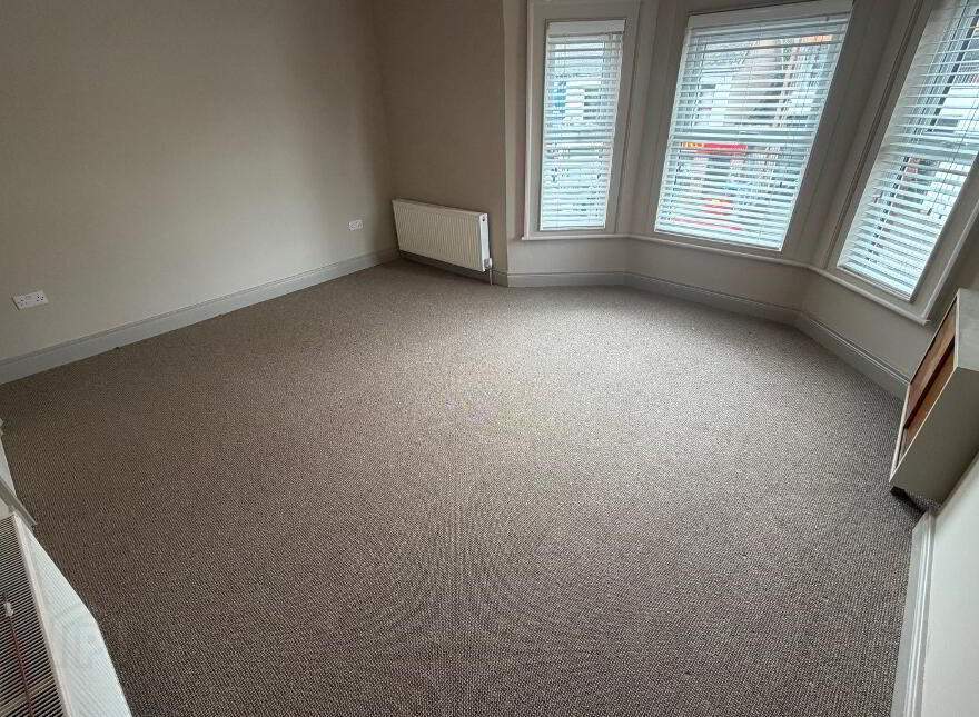 170 Kingsway, Dunmurry, BT17 9AD