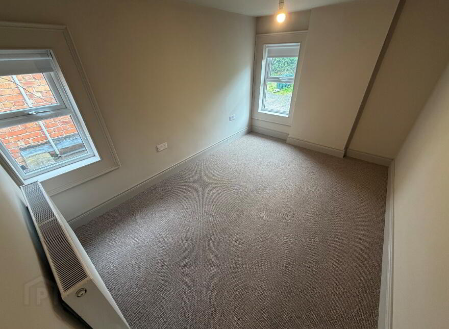 170 Kingsway, Dunmurry, BT17 9AD