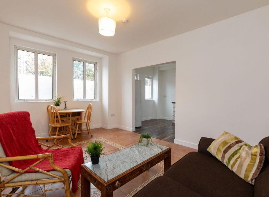 Apartment 16 Bishopsmede, Dublin 8, D08H312