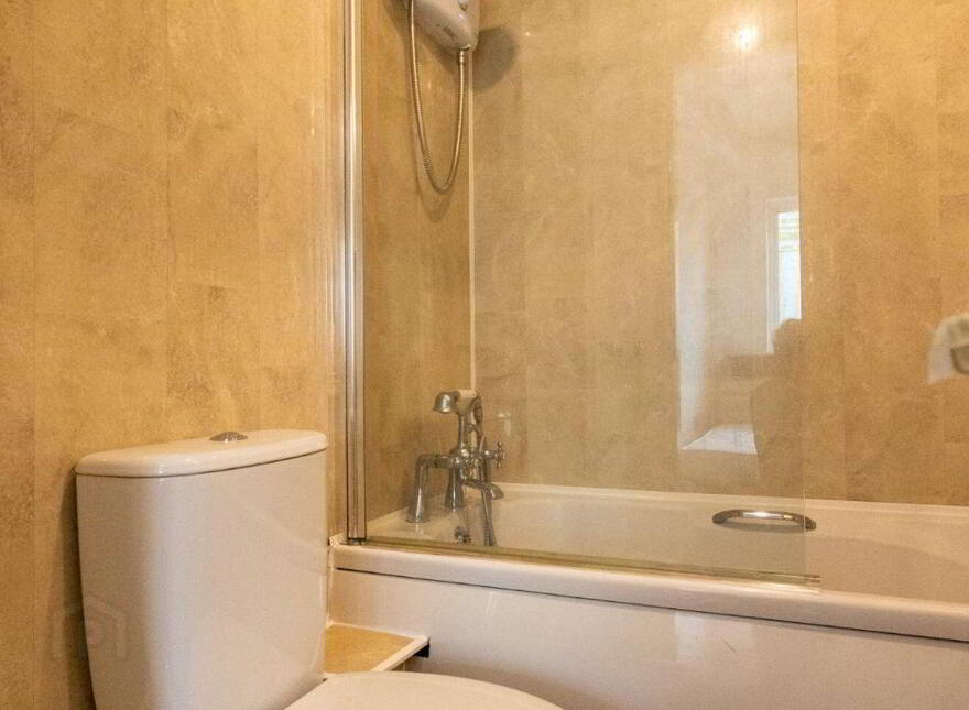 Apartment 16 Bishopsmede, Dublin 8, D08H312