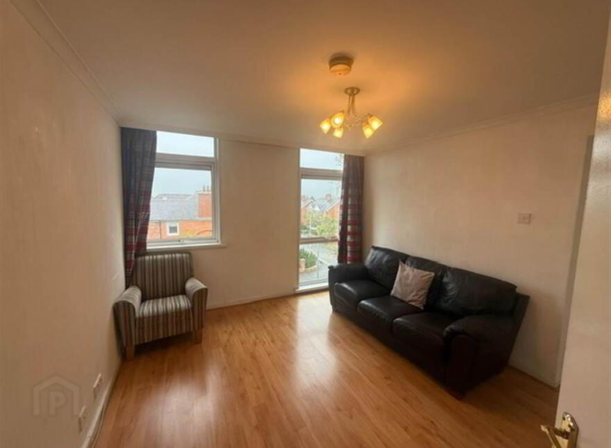 212E Upper Lisburn Road, Belfast, BT10