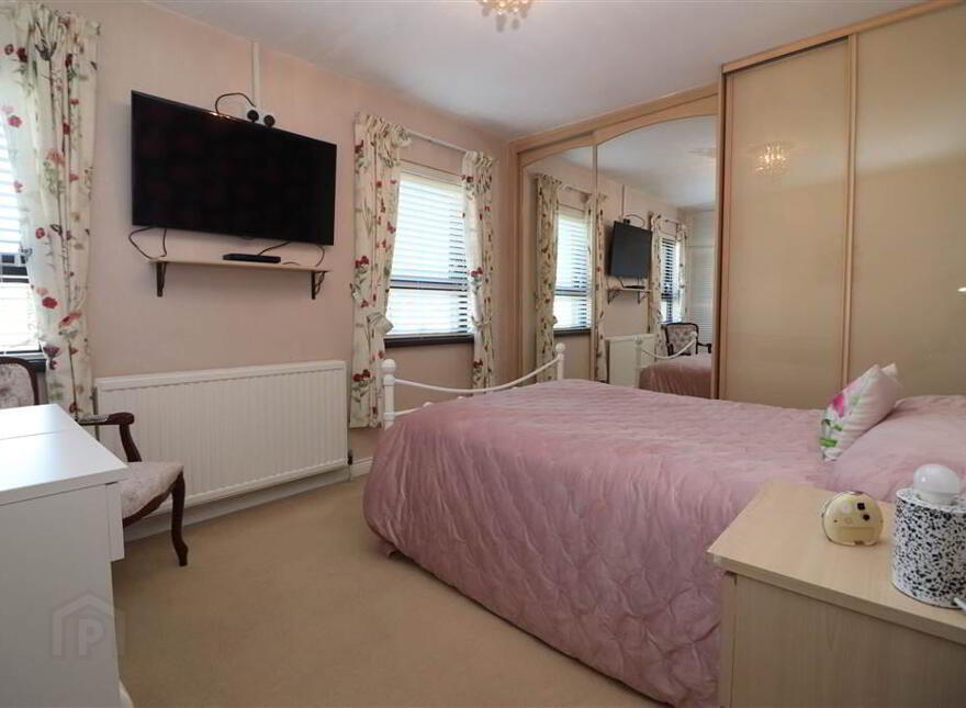 35 Jubilee Avenue, Warren Gardens, Lisburn, BT28 1EB
