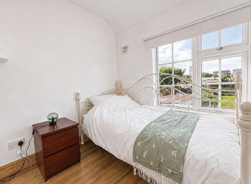 66 Saint Anne's Terrace, Sligo, F91P7XN