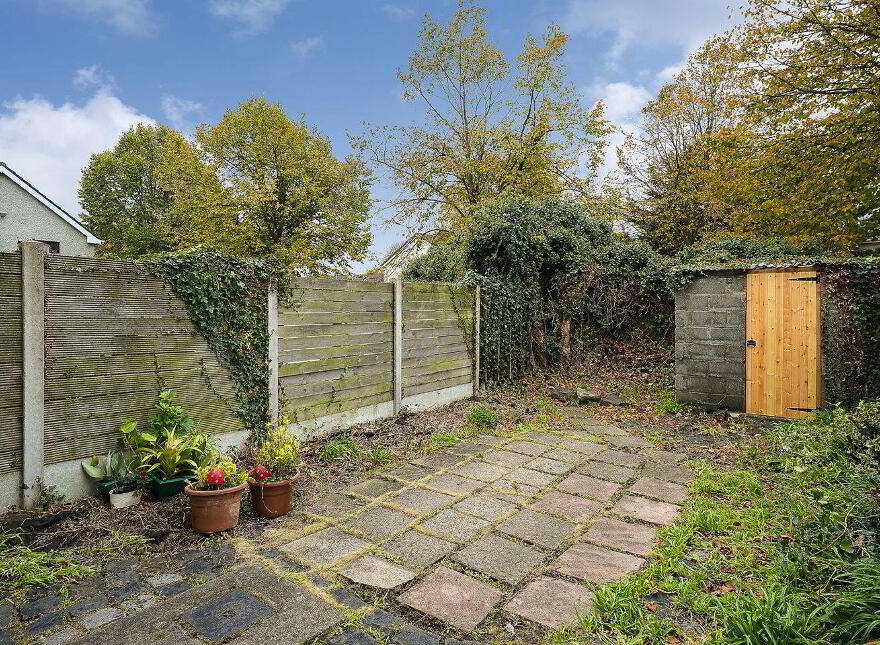 17 Yellow Meadows Vale, Clondalkin, D22W942