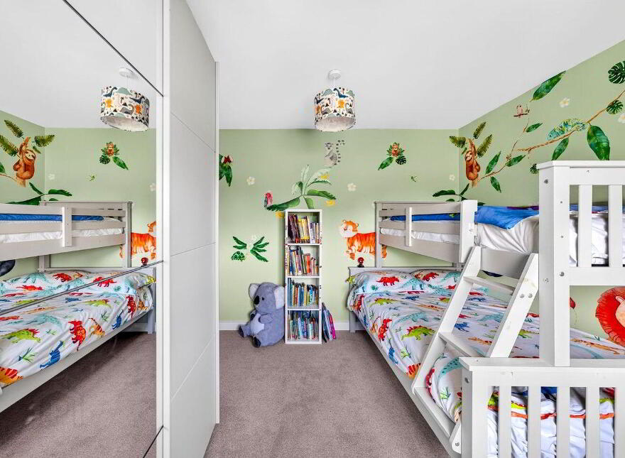 Market Hill, Ballymore, N91F2R2