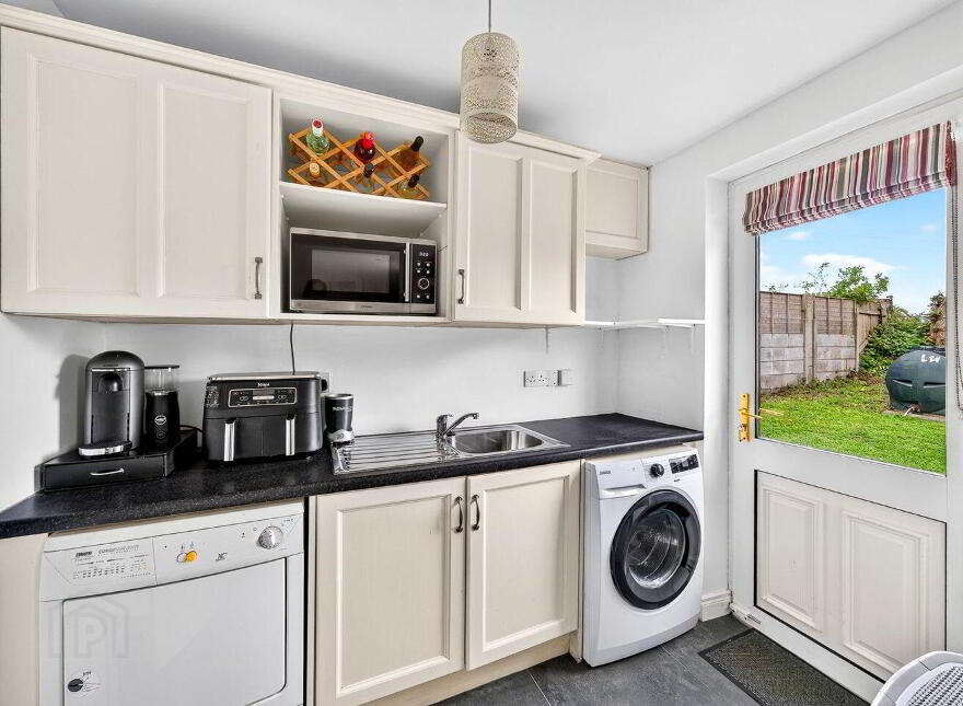Market Hill, Ballymore, N91F2R2