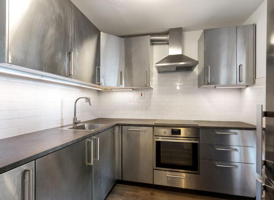 102 Rosses Court, Melifont Avenue, Dún Laoghaire, Dun Laoghaire, A96H791