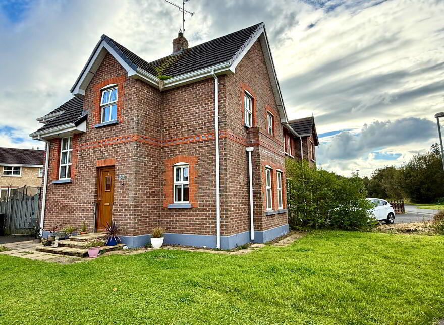 176 Ivy Mead, Waterside, L'Derry, BT47 3WX