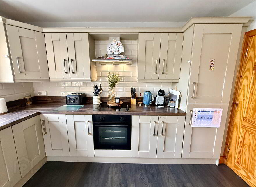176 Ivy Mead, Waterside, L'Derry, BT47 3WX