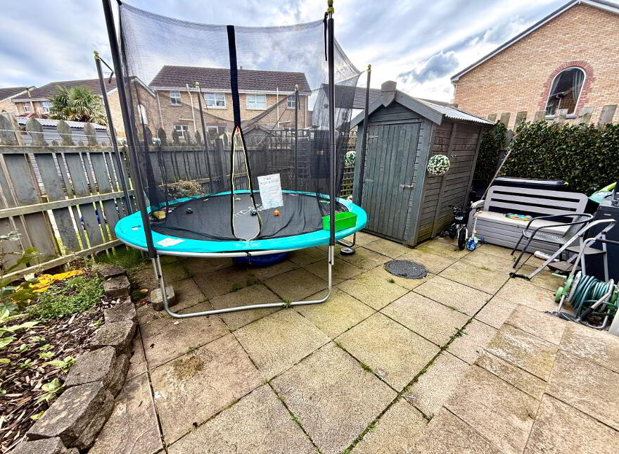 176 Ivy Mead, Waterside, L'Derry, BT47 3WX