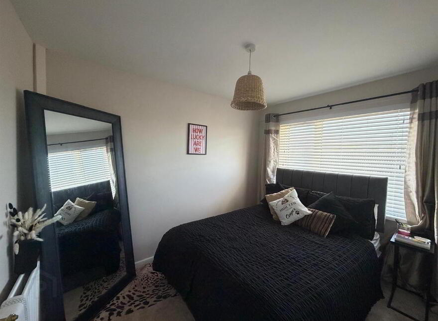 38 Sutton Gardens, Waterside, L'Derry, BT47 5HP