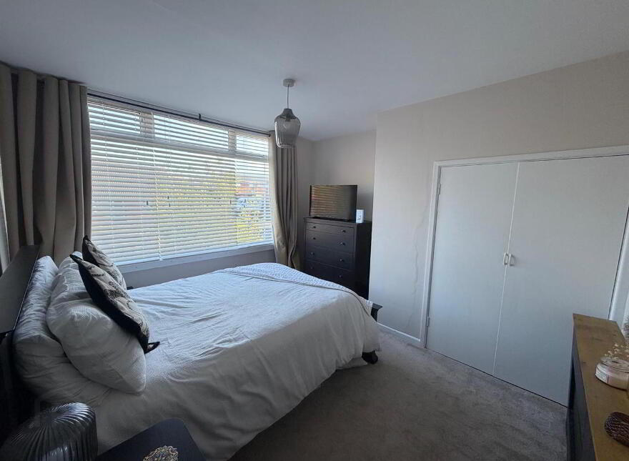 38 Sutton Gardens, Waterside, L'Derry, BT47 5HP